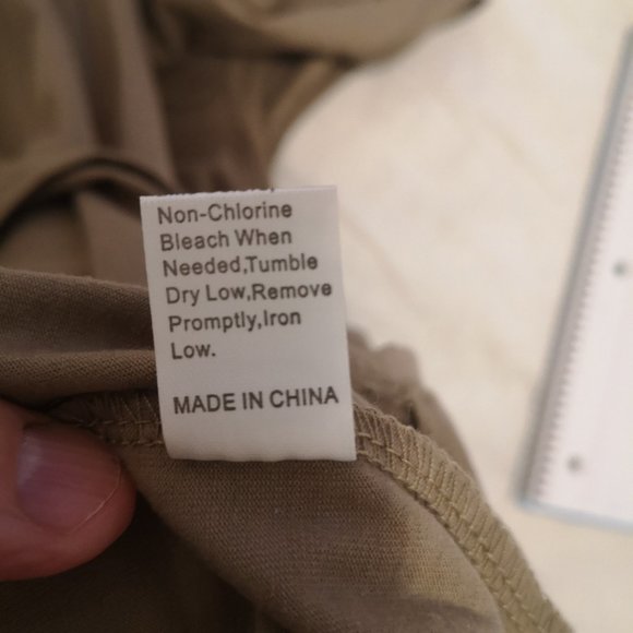 3/$20 SHEIN sleeveless hooded dress - Picture 4 of 7